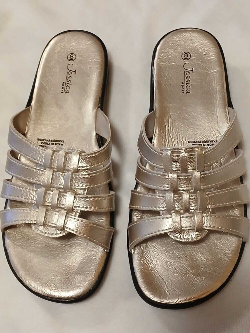 Jessica Leather Slip- On Shoe Soft Silver Ladies Size 8M